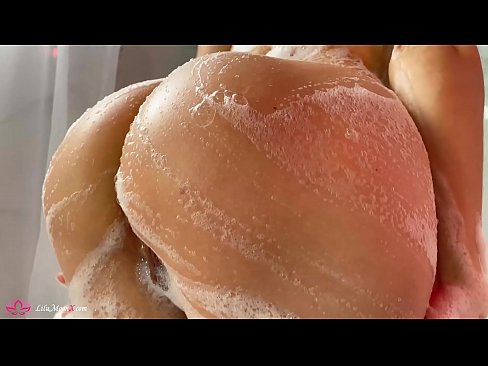 ❤️ Brunete masturbē makstiņu ar vibratoru līdz intensīvam orgasmam dušā ❤️❌ Kvalitatīvs sekss pie lv.hentai-for.ru ﹏